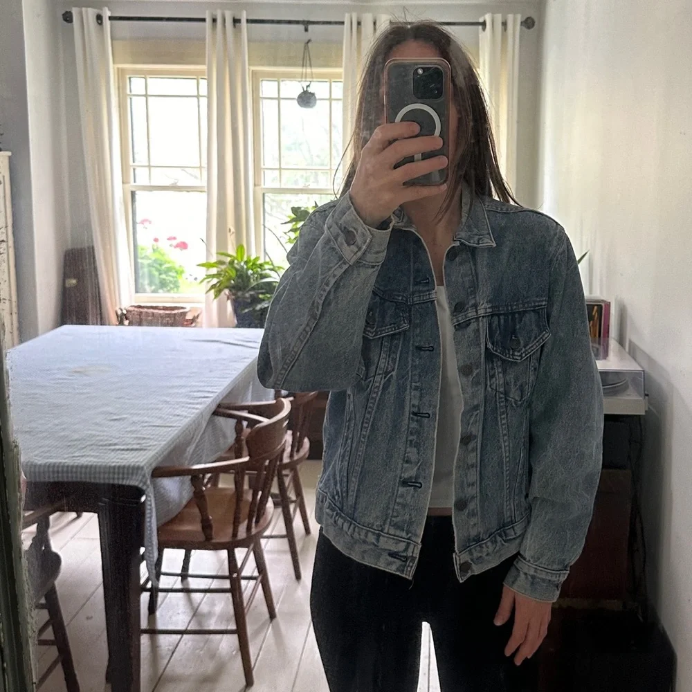 Vintage 1980’s Levi’s Denim Jacket - Picture 6 of 6
